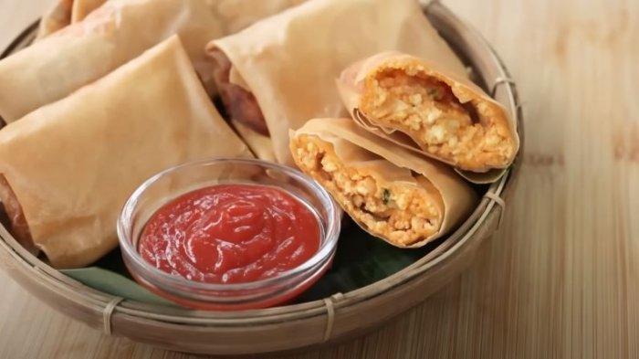 Sajian Martabak Tahu Pedas ala Chef Devina Hermawan.