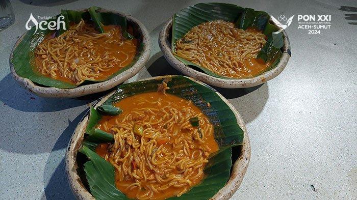 Mie Aceh Marlin, kreasi unik kuliner khas Aceh pakai ikan dengan kuah kari.
