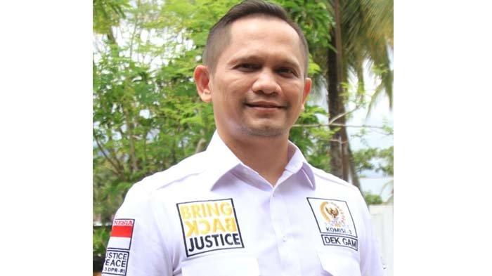 Ketua DPW PAN Aceh Nazaruddin Dek Gam yang juga menjadi Wakil Ketua Umum Dewan Pimpinan Pusat (DPP) PAN periode 2024-2029. Berikut ini adalah Susunan Pengurus Dewan Pimpinan Wilayah Partai Amanat Nasional (DPW PAN) Aceh periode 2024-2029.