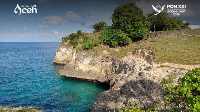 Pemandangan alam di Bukit Lamreh di Desa Lamreh, Kecamatan Mesjid Raya, Kabupaten Aceh Besar.
