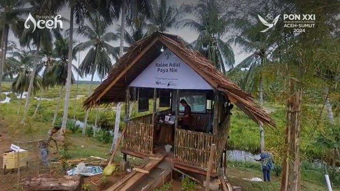 Balai sebagai pusat informasi tentang objek wisata rawa gambut Paya Nie.