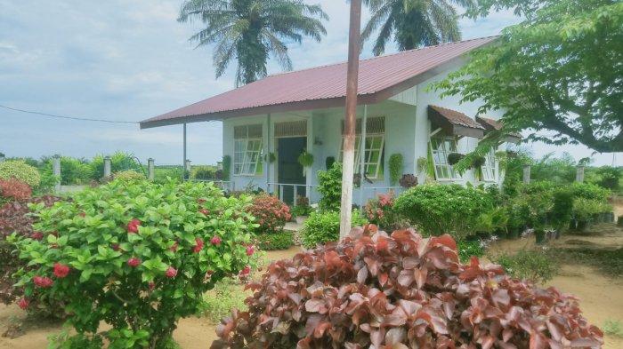 Penampakan daycare atau tempat penitipan anak (TPA) yang asri berada di permukiman rumah karyawan yang tersebar di berbagai area perkebunan PT Astra Agro Lestari Tbk (Astra Agro) di Aceh.