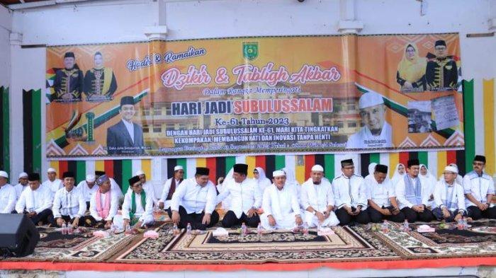Suasana tabligh akbar yang digelar, Rabu (13/9/2023) dengan menghadirkan Ustaz Daka Simajuntak, dai kondang dari Kota Medan. Kegiatan tersebut digelar dalam rangka Hari Jadi ke-61 Subulussalam