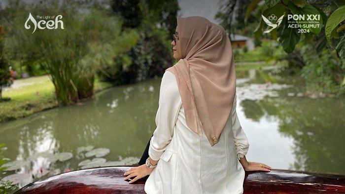 Wisatawan menikmati keindahan dan ketenangan alam di objek wisata Uning Riverside Aceh Tengah.