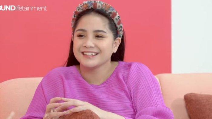 Artis peran Nagita Slavina bercerita tentang kehidupannya sebagai ibu dari dua anak putra.