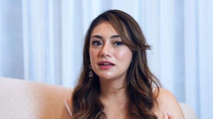 Artis Sinetron Celine Evangelista.
