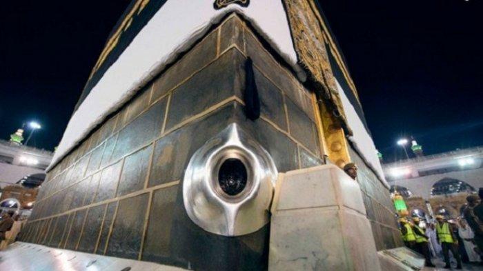 Batu Hajar Aswad, Berbingkai Perak, Mengalami Sejumlah Kejadian, Ini