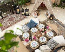 desain ruangan bernuansa Timur Tengah.