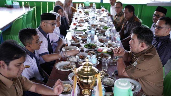 Pemenang Lomba Cerdas Cermat Museum Dijamu Kadisbudpar Aceh, Ini Pesannya
