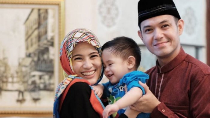 Dude Harlino dan Alysa