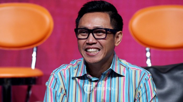 Selebriti yang kini terjun menjadi Politisi Eko Patrio saat menghadiri acara konferensi pers program baru ANTV di Studio 2, Epicentrum, Jakarta Selatan, Kamis (22/9/2016). Eko Patrio menjadi host pada program baru ANTV yang berjudul 'Take Me Out Indonesia'.