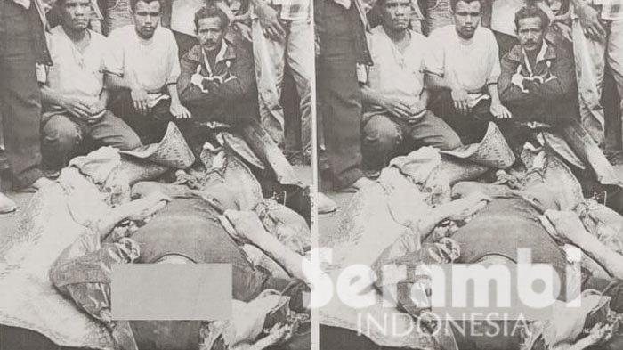 Jenazah Saiful Bahri (20) penduduk Desa Botren Alue le Mirah, Kecamatan Julok, Aceh Timur yang diduga korban pembantaian aparat di Idi Cut. Korban ditemukan Jumat kemarin 18 Km dari jembatan Arakundoe. - SERAMBI 1B