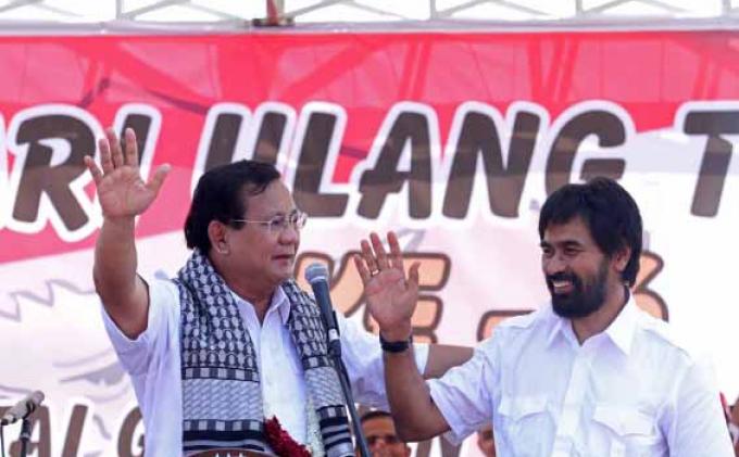 Isi Lengkap Pidato Prabowo Sebut Bangga Satu Panggung dengan Mualem: Dulu Dua Panglima Bermusuhan - Serambinews.com
