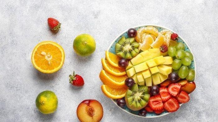 ilustrasi buah-buahan, benarkah makan buah dapat membantu menurunkan berat badan?