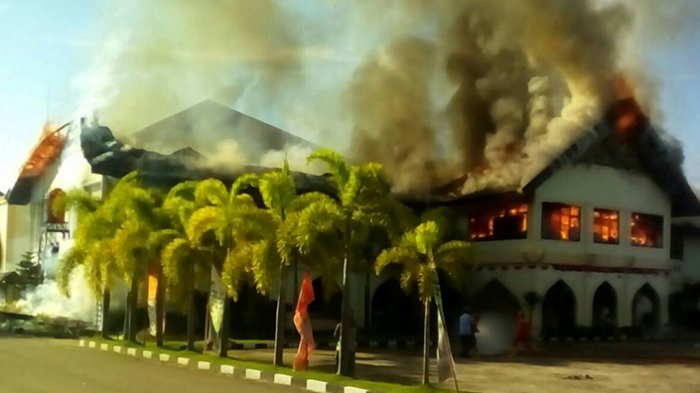 Kebakaran Gedung Biro Rektorat Unimal