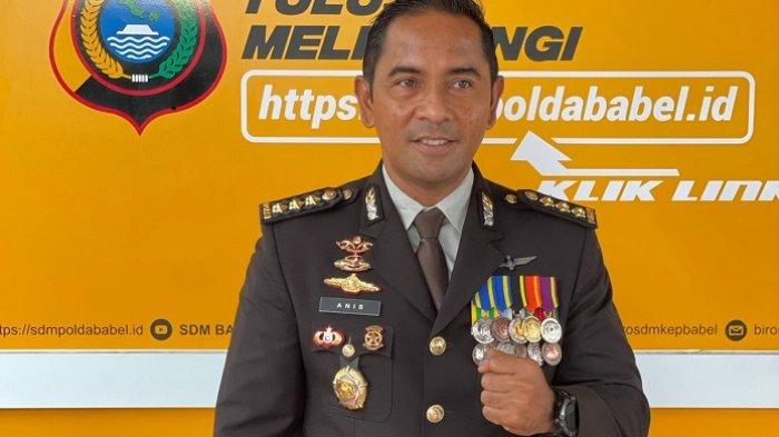 Kombes Pol Anissullah M Ridha, SIK, SH, MH, memperoleh penghargaan tanda kehormatan Bintang Bhayangkara Nararya dari Presiden RI, Joko Widodo.