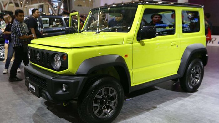 Suzuki Jimny Curi Perhatian Pengunjung GIIAS 2018 - Serambinews.com