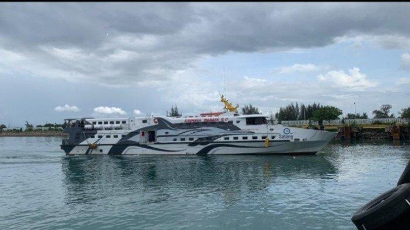 KMP Aceh Hebat 2 Masuk Docking, Pelayaran Banda Aceh-Sabang Hanya Dilayani  KMP BRR Selama 20 Hari - Serambinews.com