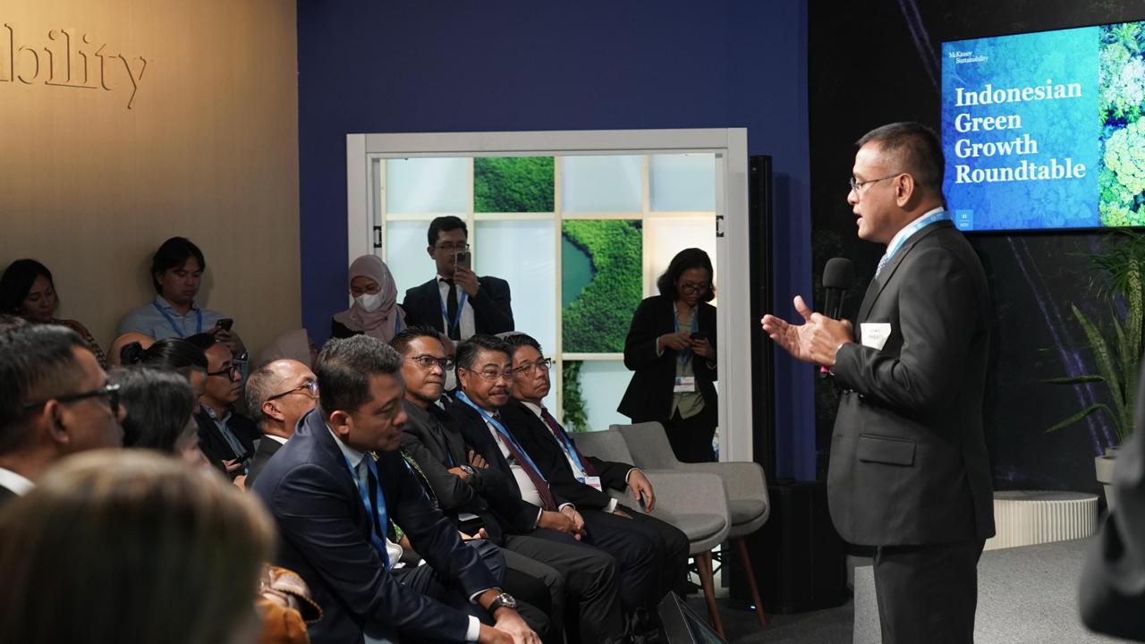 onference of the Parties (COP) UN Climate Change Conference ke-29 di Azerbaijan, PT Pupuk Indonesia (Persero) menegaskan posisi Indonesia dalam transisi energi hijau global melalui Proyek GAIA (Green Ammonia Initiative from Aceh) yang akan menjadi fasilitas hybrid green ammonia pertama di dunia.