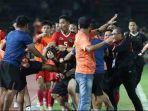 Kericuhan-yang-terjadi-di-bagian-bench-Indonesia-vs-Thailand.jpg