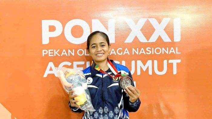 Bripda. Yulia Tomasoa raih medali perak dari Cabang Olahraga Muaythai dalam Pekan Olahraga Nasional (PON) XXI 2024 Aceh-Sumut.