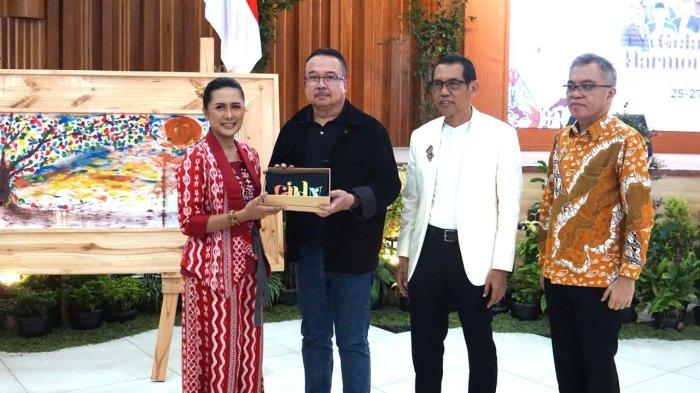 Akademisi dan Praktisi Bisnis terkemuka, Prof. Rhenald Kasali., Ph.D., turut mengisi Indonesian Leader Lounge pada hari kedua GIHN UKSW, Rabu (26-06-2024).