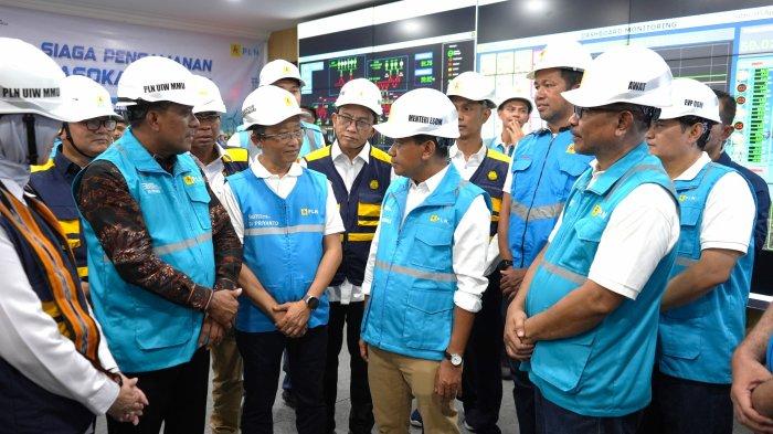 PLN -- Menteri Energi dan Sumber Daya Mineral, Bahlil Lahadalia melakukan kunjungan Kerja (Kunker) ke Kota Ambon, Maluku, Sabtu (5/4/2025).
