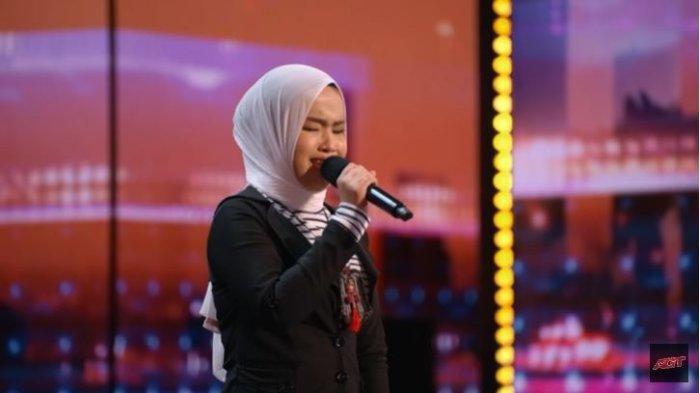 Sosok Putri Ariani tengah menjadi trending topic di Twitter usai penampilan memukaunya di ajang pencarian bakat, America's Got Talent. Bahkan ia memperoleh Golden Buzzer dari Simon Cowell.
