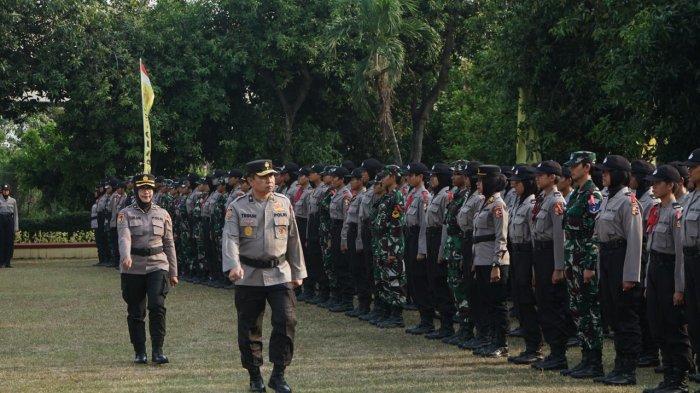 Polri, TNI Angkatan Laut (AL) dan TNI Angkatan Udara (AU) membuka pendidikan dan latihan (diklat) integrasi siswa dan siswi bintara.
