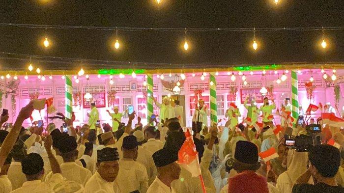 Warga membludak dalam perayaan Maulid Nabi Muhammad SAW di Negeri Hitu, Maluku Tengah, Sabtu (5/10/2024).