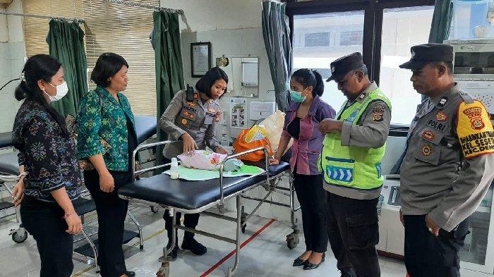 Bayi perempuan ditemukan menangis di dalam Pura Taman Sari, Denpasar, Bali, diperkirakan usianya belum 1 minggu dengan tali pusar yang masih menempel.