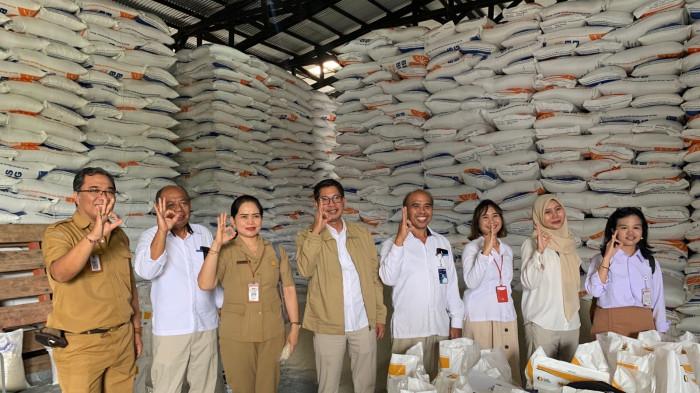 Perum BULOG Kanwil Bali akan distribusikan beras untuk Penerima Bantuan Pangan (PBP) Beras sebanyak 298.310 PBP di Karangasem dan Buleleng.