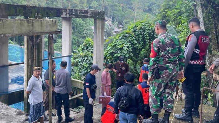 Pekerja proyek ditemukan tewas di sebuah proyek vila tempatnya bekerja, di Banjar Sebali, Desa Keliki, Kecamatan Tegalalang, Gianyar, Bali, Senin 19 Mei 2025 (IST)