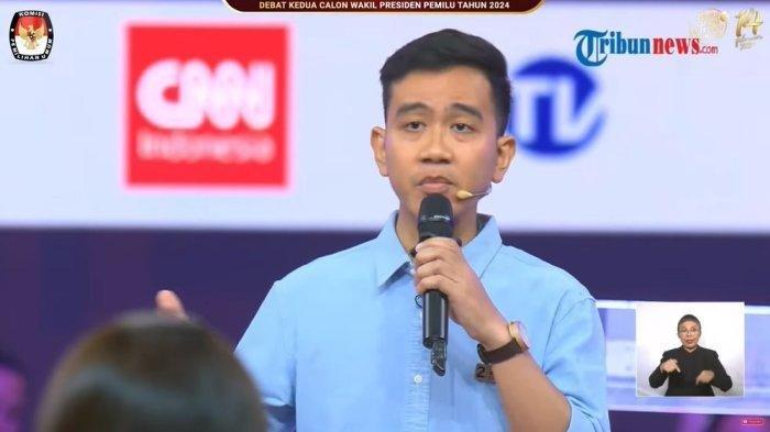 Cawapres nomor urut 2 Gibran Rakabuming Raka dalam Debat Cawapres Pilpres 2024, Jumat (22/12/2023)