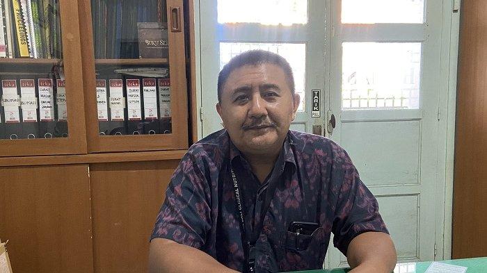 dr. Ida Bagus Putu Alit, DMF. Sp.F selaku dokter forensik yang menangani jenazah Adhi Putra Krismawan (23) warga Jalan Pulau Sumatra, Kelurahan Kampung Baru, Kecamatan/Kabupaten Buleleng yang tewas dikeroyok di Sempidi Badung telah dilakukan autopsi di RSUP Prof Ngoerah.