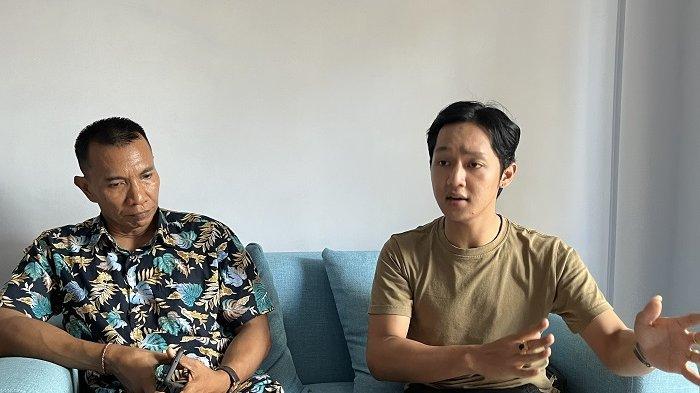 Kuasa hukum Jero Dasaran Alit, Kadek Agus Mulyawan (kiri) dan  Kadek Dwi Arnata alias Jero Dasaran Alit (kanan).