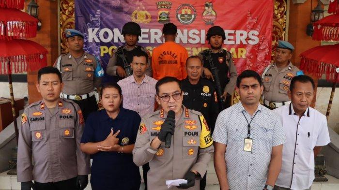 Kapolresta Denpasar Kombespol Bambang Yugo Pamungkas saat melakukan konferensi perss soal kasus percobaan pemerkosaan terhadap siswi SD oleh seorang buruh pada Jumat, 25 Agustus 2023.