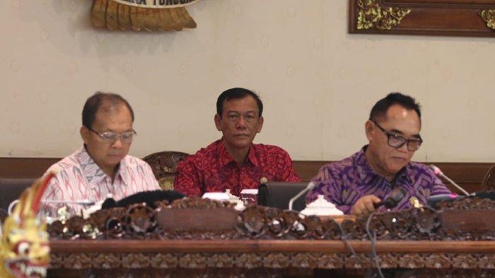 Pungutan Wisman Berlaku Ketika Wisatawan Mancanegara Baru Masuk dan