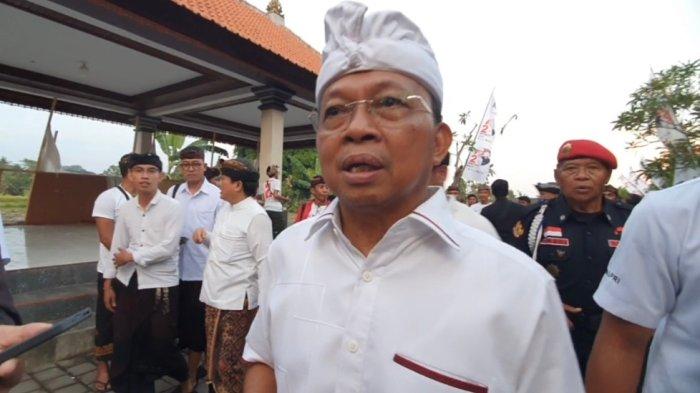 Namun Koster meminta agar pembangunan Bandara Bali Utara harus didahului kajian komprehensif, mencakup lokasi, memastikan tidak akan merusak adat, tradisi, budaya, dan lingkungan. Memastikan manfaat ekonomi serta tidak meminggirkan masyarakat lokal.