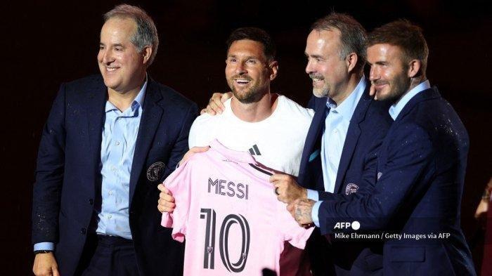 Lionel Messi secara resmi diperkenalkan Inter Miami CF di Stadion DRV PNK pada 16 Juli 2023 waktu setempat alias Senin pagi WIB.