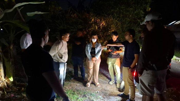 PENANGKAPAN PENGEDAR - Tim Bidang Pemberantasan BNNP Bali mengungkap 3 jaringan narkoba dengan menangkap 5 orang tersangka di Kota Denpasar. 