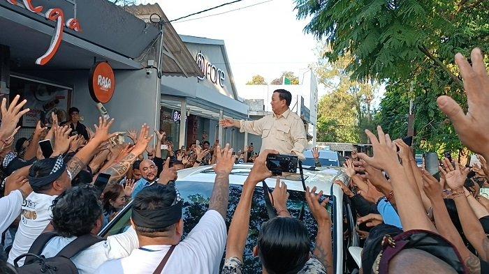 Momen Presiden RI Prabowo Subianto saat berkunjung ke Bali, Minggu 3 November 2024.