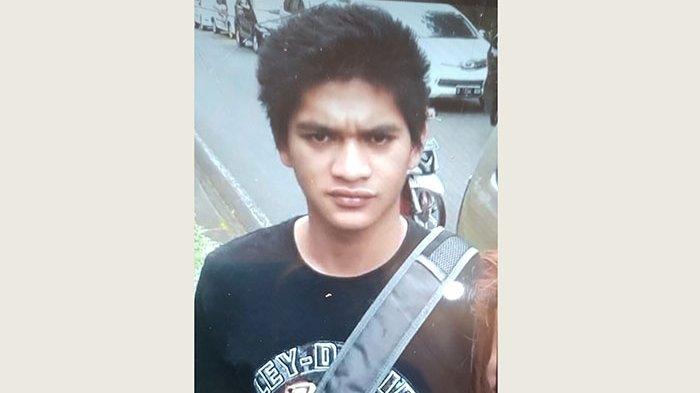 Pelaku pembunuhan ibu tiri di Payangan, Gianyar, Bali, I Wayan Agus Arnawa alias Kolok (25)