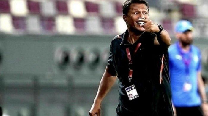 Pelatih Sergio Frias beri kode gabung ke Persija Jakarta?. Sinyal Perpisahan Thomas Doll & Persija Kian Dekat Gaet Pelatih Brasil Ini di Bursa Transfer Liga 1
