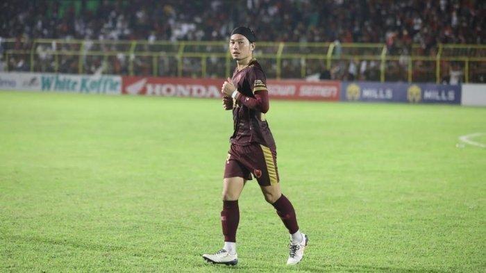 Pemain PSM Makassar Kenzo Nambu yang masuk calon pemain PSIS Semarang