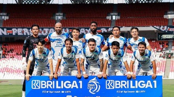 Peman PSIS Semarang berpose sebelum laga di Liga 1 2023/2024 lalu. Hot PSIS Semarang di Bursa Transfer Liga 1 2024: Kian Dekat Sama 2 Pemain Brasil & 1 Seleksi Digaet