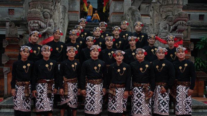 Penampilan Sanggar Ariwangsa saat tampil pada PKB ke XLVI Senin 1Juli 2024.