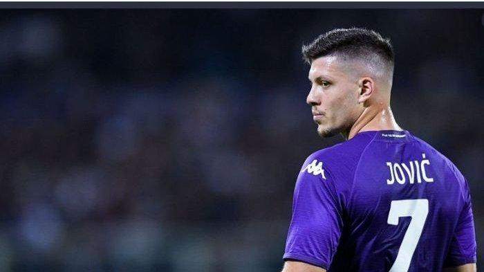 Penyerang Fiorentina, Luka Jovic.