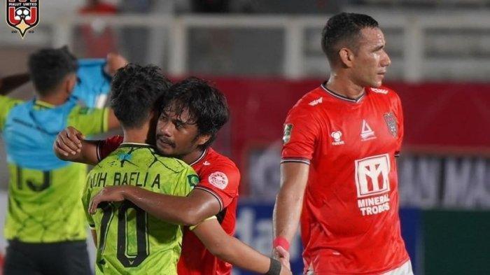 Pertandingan antara Malut United FC vs FC Bekasi City yang dimenangkan tuan rumah dengan skor 2-0 pada Selasa 23 Januari 2024 malam.
