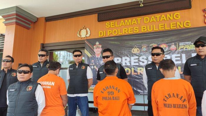 Polres Buleleng menangkap seorang pria berinisial BY (29). Ia ketahuan memiliki lima paket sabu-sabu dengan berat total mencapai 50 gram. Sabu tersebut disembunyikan BY di kandang burung merpati.